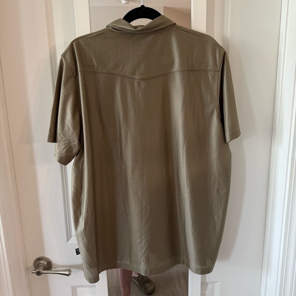 Howler Bros Vented Polo Size XL Color Greenish - Picture 4 of 4